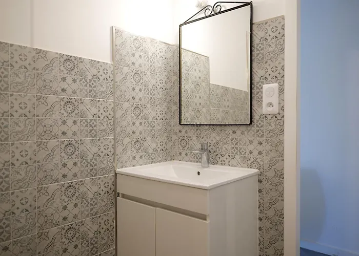 2-3 Personnes Piscine Partagee Château-dʼOlonne